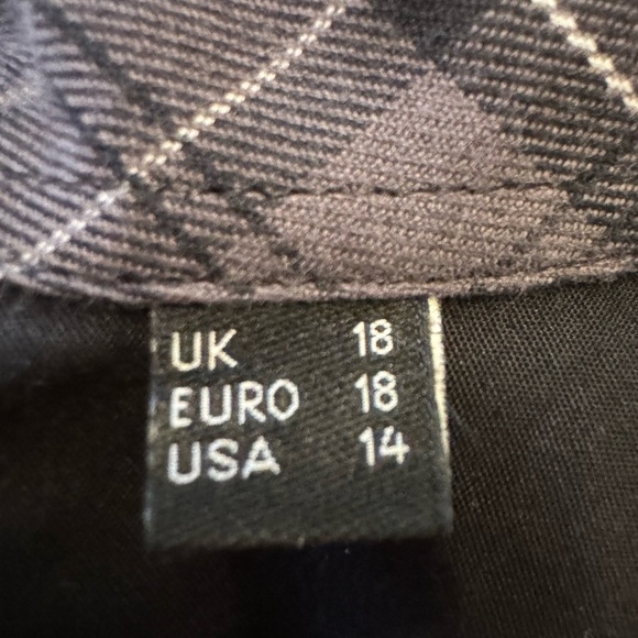 Barbour winter tartan black poplin Button Front Shirt size 14 U.S. - Picture 5 of 6